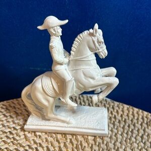 Vintage Porcelain White Stallion Spanish Riding School Vienna Figurine 6”